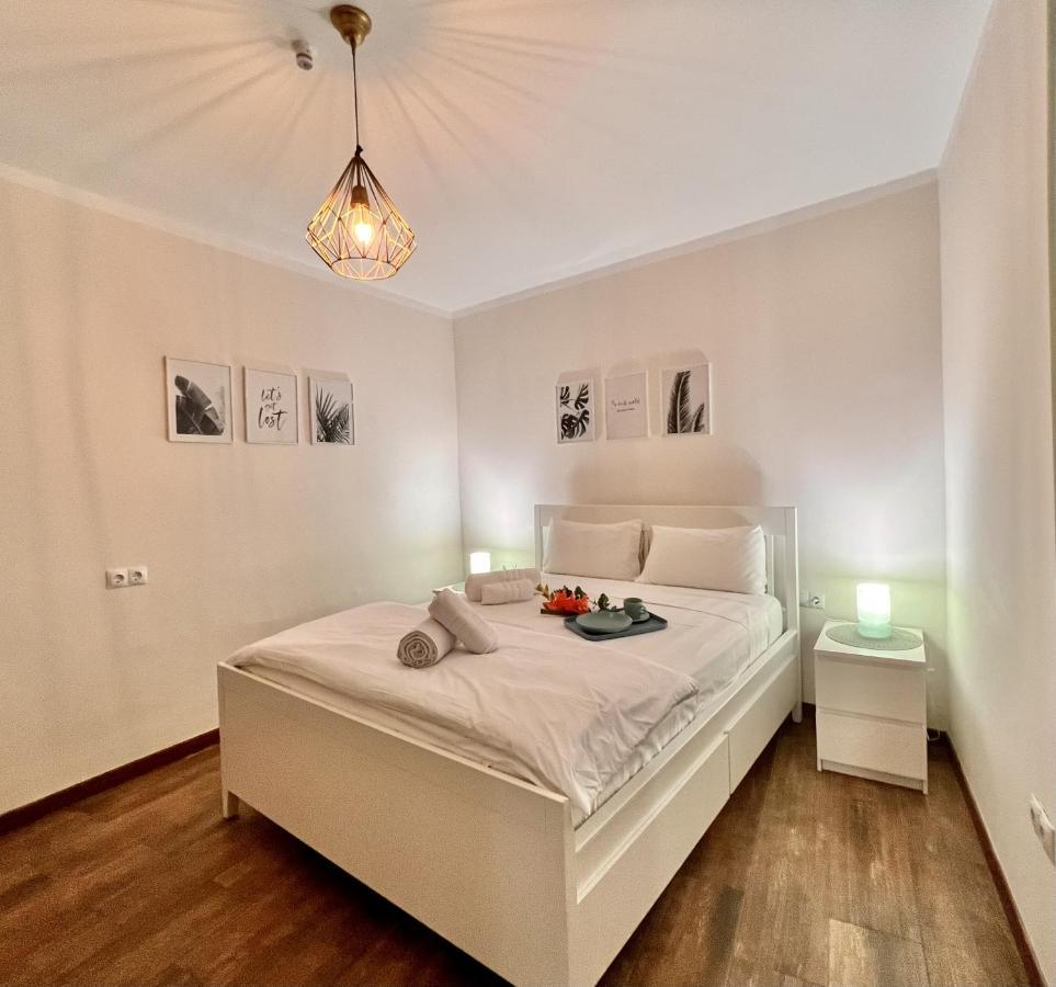Downtown Apartment By United Renters Alicante Exterior photo